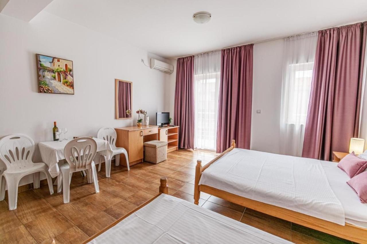 Apartmani Franeta 布德瓦 外观 照片